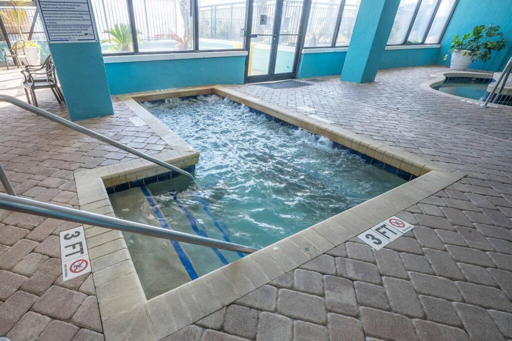 Remodeled Condo, Waterpark View At Landmark Resort Myrtle Beach Exteriör bild