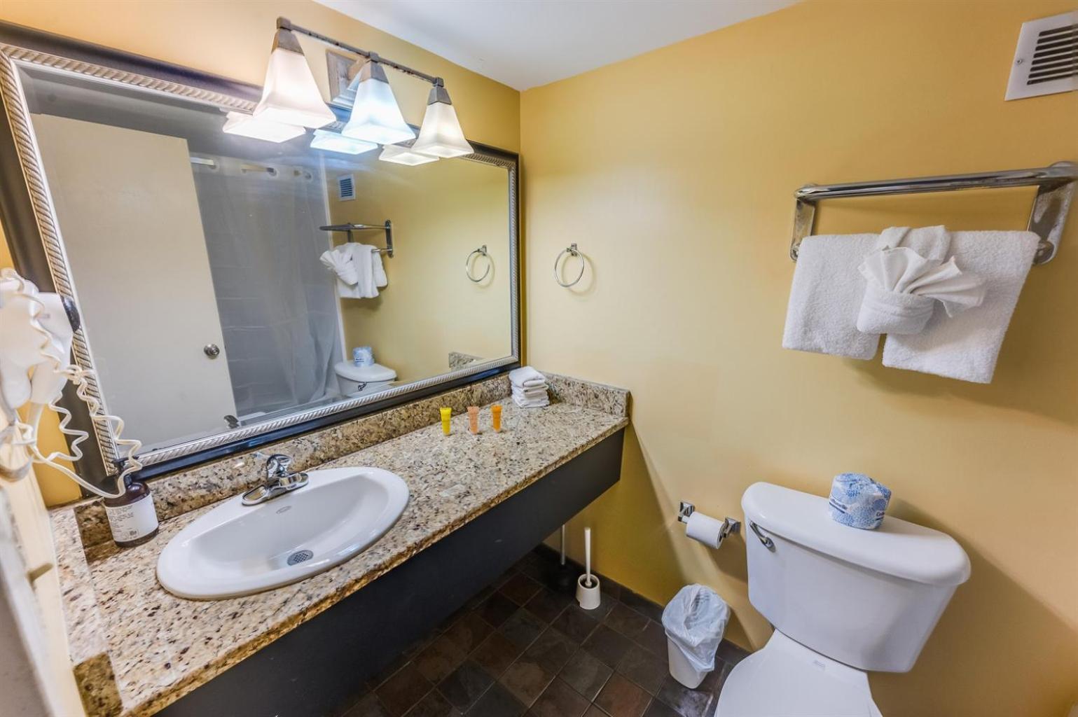 Remodeled Condo, Waterpark View At Landmark Resort Myrtle Beach Exteriör bild